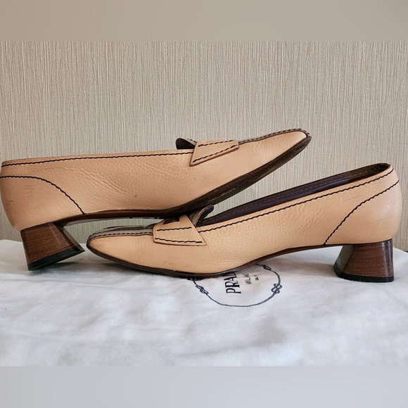 Authentic Prada Vintage Genuine Leather Upper/Lining/Sole Two Tone Loafers - Picture 5 of 14